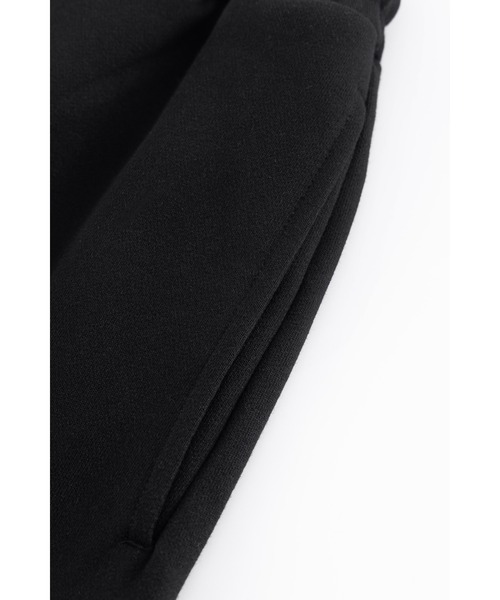 UNKNOWN LONDON（アンノウン・ロンドン）の「スエットパンツ｜Black x Red Cross Rhinestone Jogger｜Unknown London（スウェットパンツ・メンズ・ブラック・LARGE/X-LARGE/MEDIUM/SMALL）」の7枚目の写真