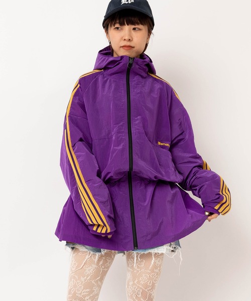 RNA(アールエヌエー)の「J2177 トラックハーフジャケットコート(ナイロンジャケット・レディース・グレー/グリーン/パープル・MEDIUM)」の12枚目の写真