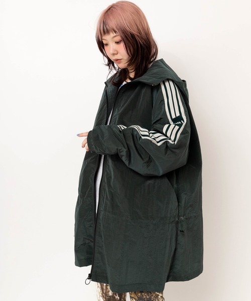 RNA(アールエヌエー)の「J2177 トラックハーフジャケットコート(ナイロンジャケット・レディース・グレー/グリーン/パープル・MEDIUM)」の8枚目の写真