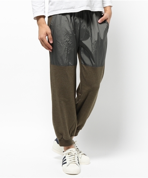 OUTLET(アウトレット)の「【WHO'S WHO gallery】GGナイロン×スエットパンツ(その他パンツ・メンズ・ブラック/カーキ・MEDIUM/LARGE)」の2枚目の写真
