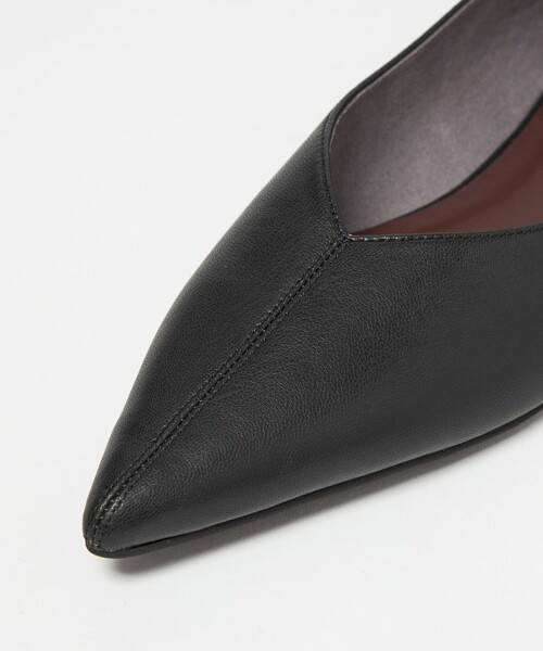 green label relaxing（グリーンレーベルリラクシング）の「ポインテッド フラットシューズ（その他シューズ・レディース・ブラック/ダークブラウン/ホワイト・25cm/24.5cm/24cm/23.5cm/23cm/22.5cm）」の10枚目の写真
