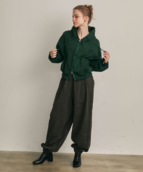 Clum(クルム)の「レオパードパターンバルーンスウェットパンツ(スウェットパンツ・レディース・ブラウン系/グレー系・FREE)」の22枚目の写真