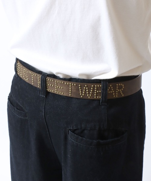 VISION STREET WEAR（ヴィジョンストリートウェア）の「VISION STREET WEAR（ヴィジョンストリートウェア）STUDDED BELT/ロゴスタッズ フェイクレザーベルト/ユニセックス（ベルト・メンズ・ブラウン/ブラック・FREE）」の2枚目の写真