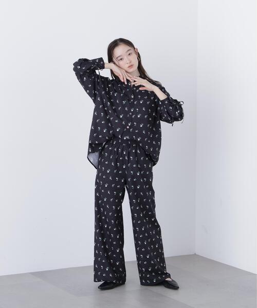 N.（N. Natural Beauty Basic）（エヌエヌナチュラルビューティーベーシック）の「フラワープリント SETUP シャツ（シャツ/ブラウス・レディース・イエロー系その他/ブラック系その他・ﾌﾘ-）」の8枚目の写真