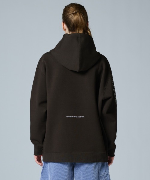 DOUBLE STANDARD CLOTHING(ダブルスタンダードクロージング)の「スケボーベア ダンボールニットパーカー(WEB限定)(パーカー・レディース・ブラウン・FREE)」の14枚目の写真
