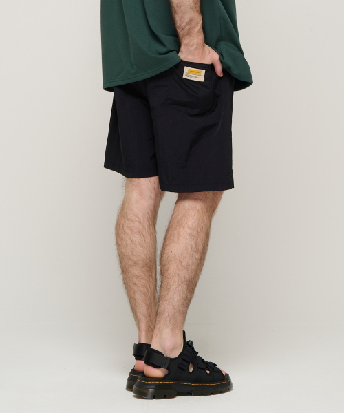 CARGOBROS(カーゴブロス)の「ポイントラベルロゴワッシャーショートパンツ(ブラック)(その他パンツ・メンズ・その他・L/XL)」の4枚目の写真