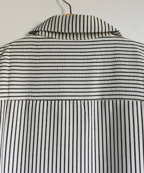 ONEP STAR(ワンピスター)の「袖フリルデザインストライプシャツ(シャツ/ブラウス・レディース・ストライプ・MEDIUM/LARGE)」の14枚目の写真