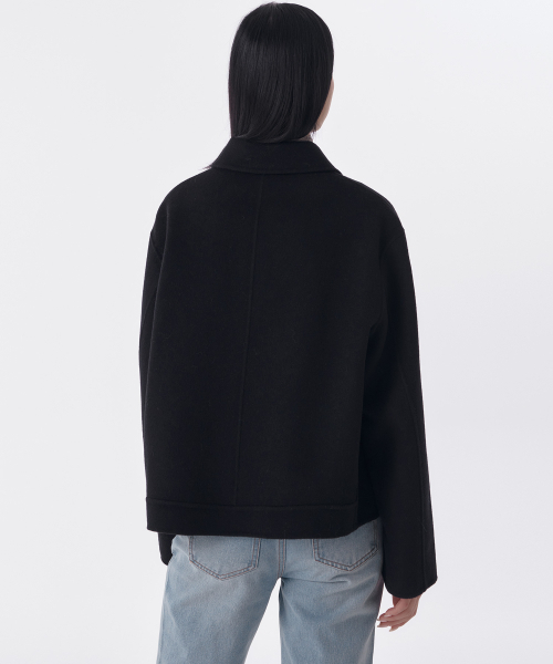 MUSINSA STANDARD WOMAN（ムシンサスタンダードウーマン）の「ウィメンズカシミヤブレンドハンドメイドショートマックコート[ブラック]（チェスターコート・レディース・その他・LARGE/MEDIUM/SMALL/X-SMALL）」の2枚目の写真