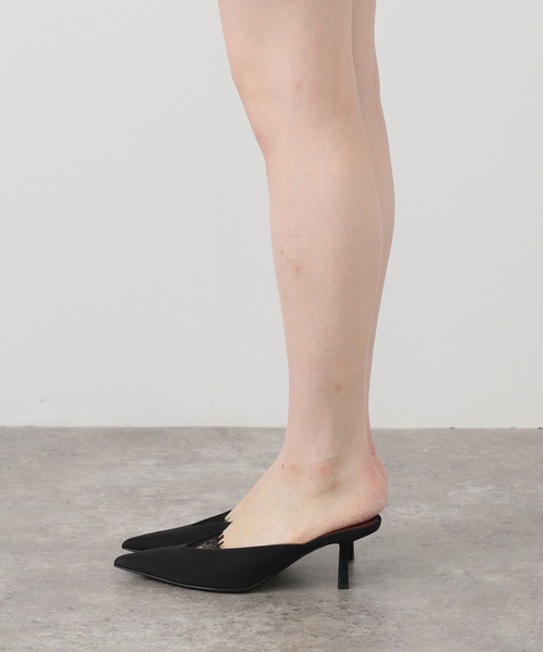 AP STUDIO（エーピーストゥディオ）の「【NEOUS/ネオアス】MATAR LACE CREPE PUMPS（パンプス・レディース・ブラック・36/37/38）」の2枚目の写真