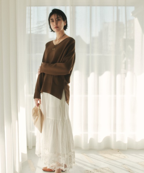 Elura(エルーラ)の「≪WEB限定≫もっちり立体プルオーバー/650193(ニット/セーター・レディース・ブラウン/グリーン/ピンク系/パープル/ネイビー/オレンジ/オフホワイト・FREE)」の17枚目の写真