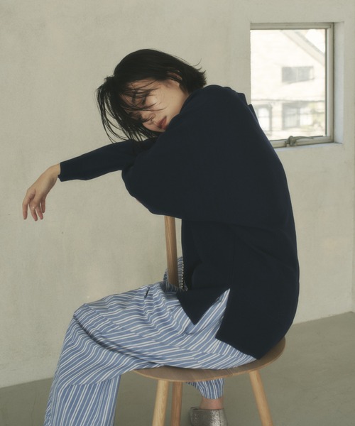 Elura(エルーラ)の「≪WEB限定≫もっちり立体プルオーバー/650193(ニット/セーター・レディース・ブラウン/グリーン/ピンク系/パープル/ネイビー/オレンジ/オフホワイト・FREE)」の20枚目の写真