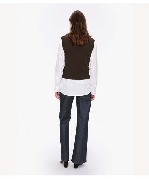 A.P.C.（アーペーセー）の「GILET/ニットベスト（ベスト・レディース・ブラウン・S）」の3枚目の写真