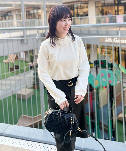 MICO COULIER（ミコクリエ）の「カットジョーゼット襟レースブラウス（襟取り外し可能）（シャツ/ブラウス・レディース・オフホワイト/ブラック/グレイッシュベージュ・38）」の4枚目の写真