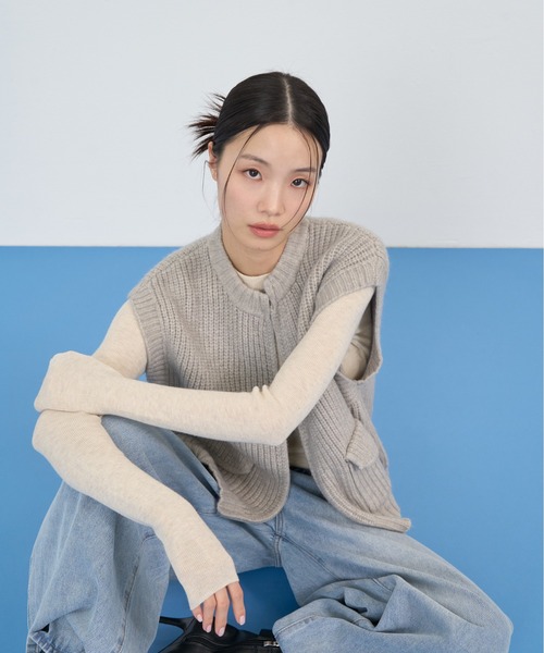 NUJOH(ヌゾ)の「Zip Rib Knit Vest / ジップリブニットベスト(ベスト・レディース・グレー/ネイビー/ベージュ/チャコールグレー・FREE)」の21枚目の写真