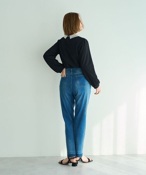 YECCA VECCA（イェッカヴェッカ）の「カットオフストレッチデニムパンツ（デニムパンツ・レディース・インディゴブルー/ダークインディゴブルー・S/M/L）」の13枚目の写真