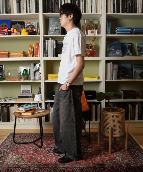 FFEIN(フェイン)の「【FFEIN(フェイン)】メッセージロゴショート丈Tシャツ / Tシャツ クルーネック 半袖 【短丈】(Tシャツ/カットソー・メンズ・ブラック/ネイビー/ホワイト・LARGE/MEDIUM/SMALL)」の16枚目の写真