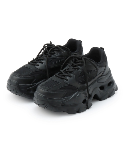 LOVETOXIC（ラブトキシック）の「【LTXC】厚底ダッドスニーカー（スニーカー・キッズ・ホワイト/ブラック・24-24.5cm/23-23.5cm/22-22.5）」の5枚目の写真