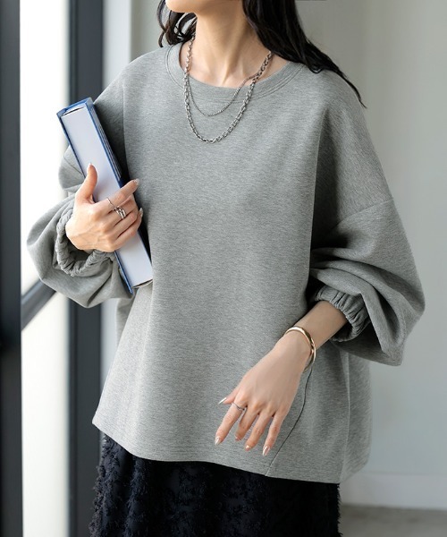 HUG.U(ハグユー)の「「 重ねても単品でも◎ 」 スウェット × キャミソール 2点セット(スウェット・レディース・ライトグレー/ブラック/グレイッシュベージュ/クリーム・FREE)」の7枚目の写真