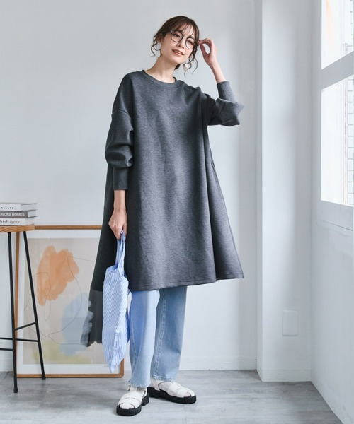 SMILE LAND(スマイルランド)の「<大きいサイズ>ゆるシルエットダンボールニットAラインチュニック(その他トップス・レディース・グレイッシュブルー/チャコールグレー/ブラック・5L~6L/3L~4L/L~LL)」の10枚目の写真
