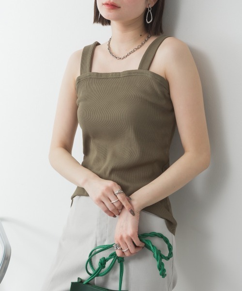 aity(アイティ)の「M-4L 2×2リブ チューブトップキャミソール 夏服(キャミソール・レディース・ベージュ/カーキ/ブラック/オフホワイト/杢グレー・3L/LL/L/M/4L)」の1枚目の写真