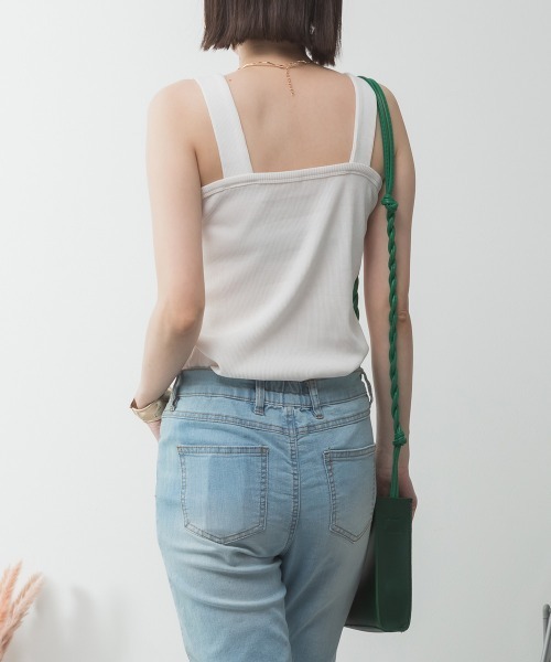 aity(アイティ)の「M-4L 2×2リブ チューブトップキャミソール 夏服(キャミソール・レディース・ベージュ/カーキ/ブラック/オフホワイト/杢グレー・3L/LL/L/M/4L)」の7枚目の写真