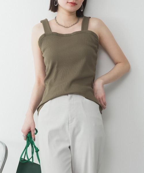 aity(アイティ)の「M-4L 2×2リブ チューブトップキャミソール 夏服(キャミソール・レディース・ベージュ/カーキ/ブラック/オフホワイト/杢グレー・3L/LL/L/M/4L)」の11枚目の写真