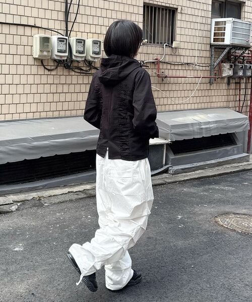 NYXX（エヌワイエックスエックス）の「TUCK PANTS WHITE（その他パンツ・レディース・その他・SMALL/MEDIUM）」の2枚目の写真