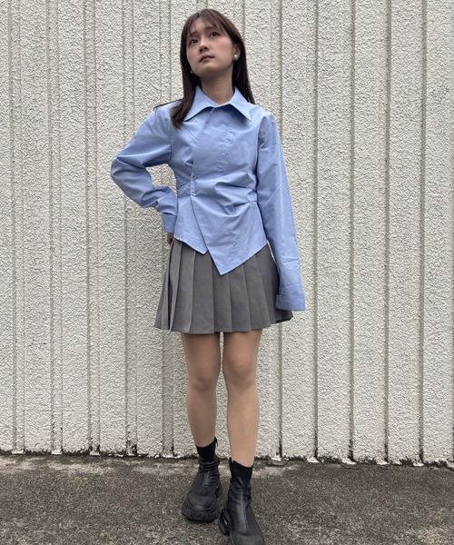 merrylatte(メリーラテ)の「WAIST TUCK CROSS SHIRT【IROHANI】(シャツ/ブラウス・レディース・ブルー・FREE)」の5枚目の写真
