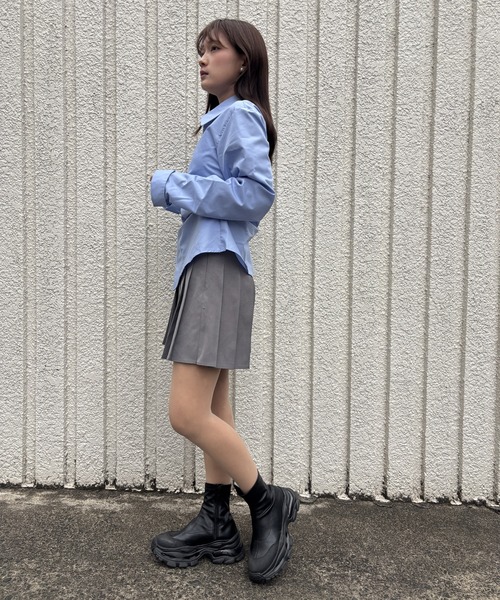 merrylatte(メリーラテ)の「WAIST TUCK CROSS SHIRT【IROHANI】(シャツ/ブラウス・レディース・ブルー・FREE)」の6枚目の写真
