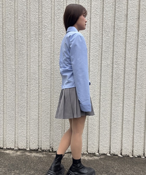 merrylatte(メリーラテ)の「WAIST TUCK CROSS SHIRT【IROHANI】(シャツ/ブラウス・レディース・ブルー・FREE)」の13枚目の写真