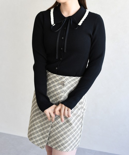 31 Sons de mode(トランテアン ソン ドゥ モード)の「2026春夏新作 襟フリルニット(ニット/セーター・レディース・オフホワイト/イエロー/ブラック・フリ-)」の11枚目の写真