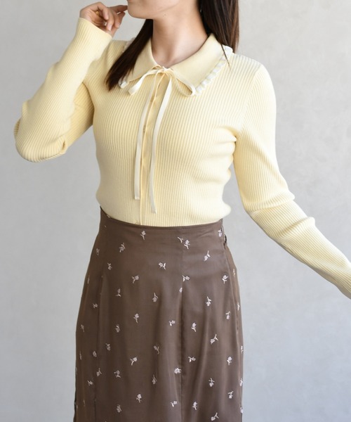 31 Sons de mode(トランテアン ソン ドゥ モード)の「2026春夏新作 襟フリルニット(ニット/セーター・レディース・オフホワイト/イエロー/ブラック・フリ-)」の17枚目の写真