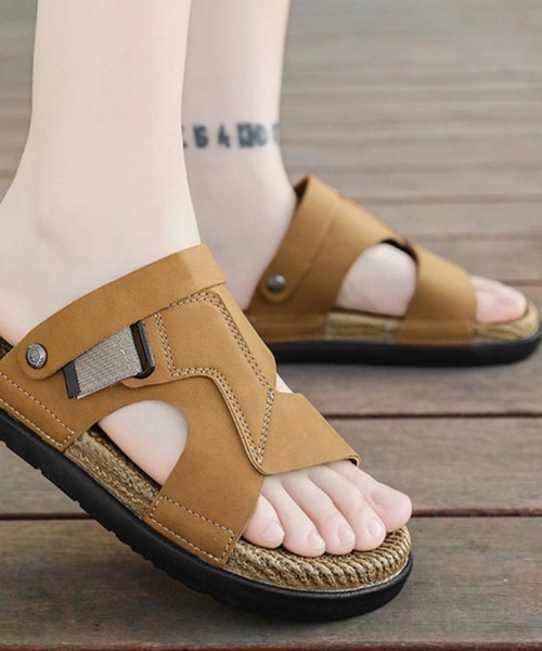 WESTBOY（ウエストボーイ）の「スウェードバックルデザインサンダル 編み込み風ソール ビーチサンダル WO26S4SD08（サンダル・メンズ・ホワイト/ブラウン/ブラック・44/43/42）」の16枚目の写真