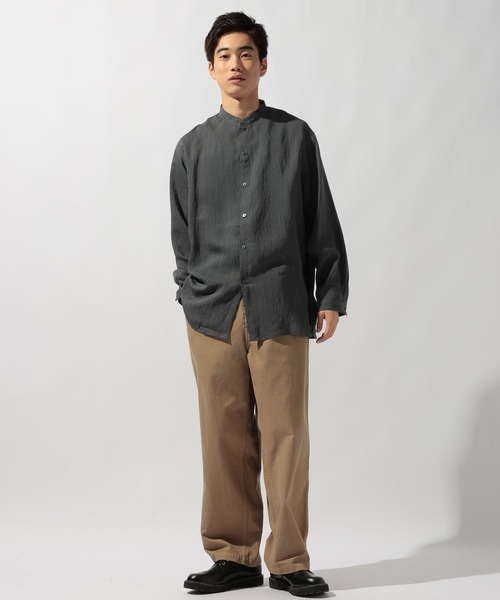 niko and...（ニコアンド）の「リネン混バンドカラーシャツ（シャツ/ブラウス・メンズ・アイボリー/チャコール/ブラウン・LARGE/MEDIUM）」の21枚目の写真