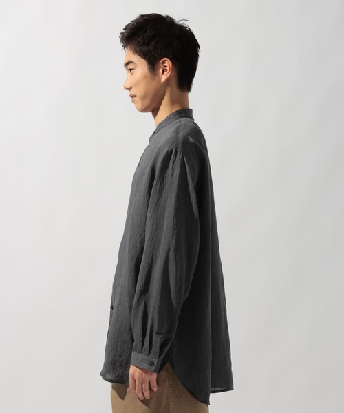 niko and...（ニコアンド）の「リネン混バンドカラーシャツ（シャツ/ブラウス・メンズ・アイボリー/チャコール/ブラウン・LARGE/MEDIUM）」の6枚目の写真