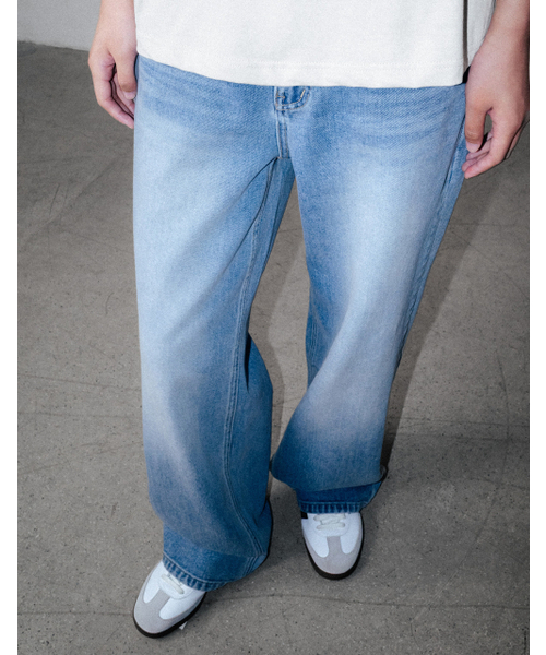 ANNEHEARTS(アンハーツ)の「Classic Long Wide Denim Light Blue(デニムパンツ・レディース・その他・SMALL/LARGE/MEDIUM)」の7枚目の写真
