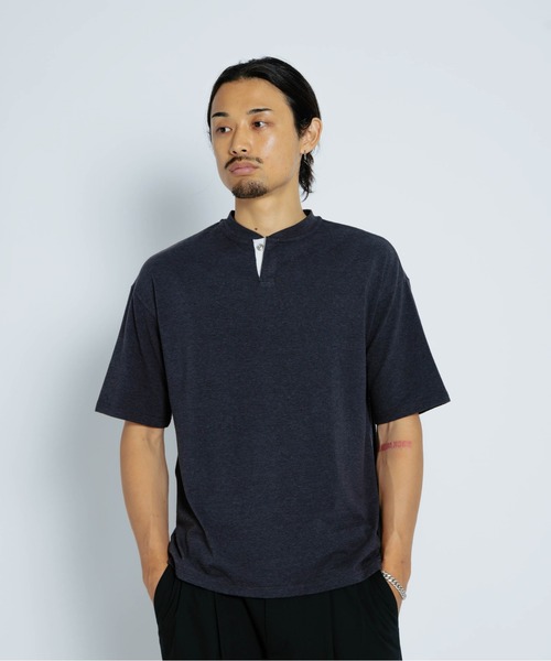 THE BOLDMAN(ザ ボールドマン)の「Henryneck Tee / ヘンリーネックTシャツ(Tシャツ/カットソー・メンズ・バーガンディー/グレー/ブラック・MEDIUM/LARGE)」の1枚目の写真