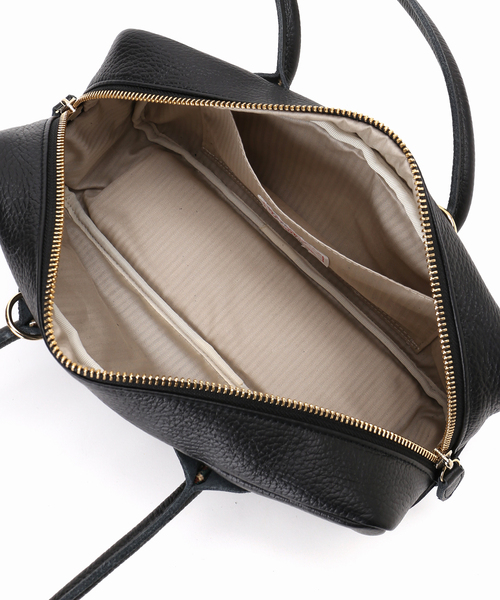 IENA(イエナ)の「《WEB限定/》YOUNG&OLSEN EMBOSSED LEATHER STUDENT S バッグ YO2601-GD005(ボストンバッグ・レディース・ブラック/ブラウン・FREE)」の10枚目の写真