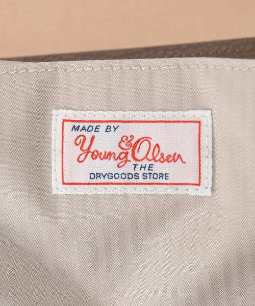 IENA(イエナ)の「《WEB限定/》YOUNG&OLSEN EMBOSSED LEATHER STUDENT S バッグ YO2601-GD005(ボストンバッグ・レディース・ブラック/ブラウン・FREE)」の13枚目の写真