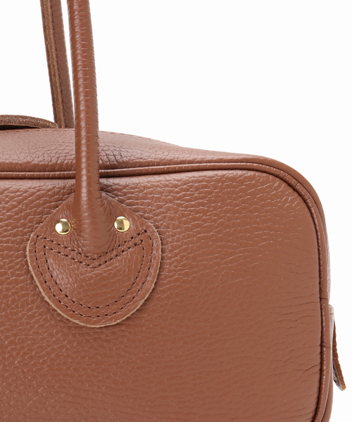 IENA(イエナ)の「《WEB限定/》YOUNG&OLSEN EMBOSSED LEATHER STUDENT S バッグ YO2601-GD005(ボストンバッグ・レディース・ブラック/ブラウン・FREE)」の16枚目の写真