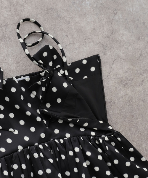 U by SPICK&SPAN(ユーバイスピックアンドスパン)の「GANNI / ガニー Printed Double Satin Mini Strap Dr(ワンピース・レディース・ブラック・SMALL)」の8枚目の写真