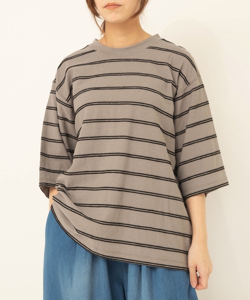 RNA-N（アールエヌエーエヌ）の「M2644 タックボーダー半袖T（Tシャツ/カットソー・レディース・キナリ/グレー/グリーン・FREE）」の2枚目の写真