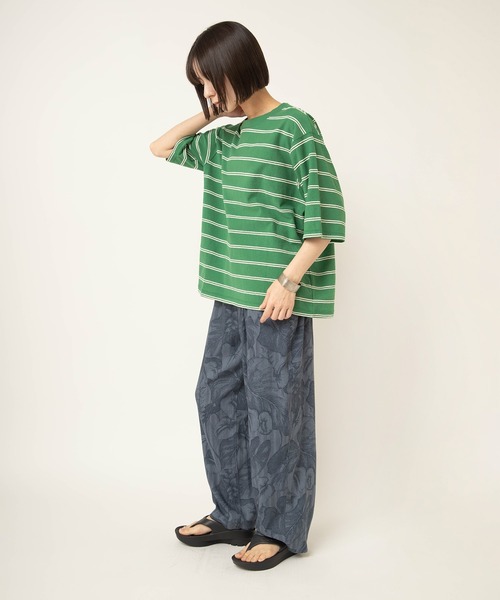 RNA-N（アールエヌエーエヌ）の「M2644 タックボーダー半袖T（Tシャツ/カットソー・レディース・キナリ/グレー/グリーン・FREE）」の16枚目の写真