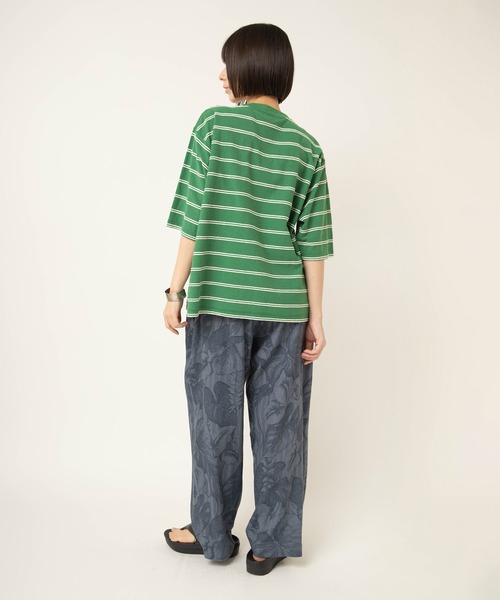 RNA-N（アールエヌエーエヌ）の「M2644 タックボーダー半袖T（Tシャツ/カットソー・レディース・キナリ/グレー/グリーン・FREE）」の17枚目の写真