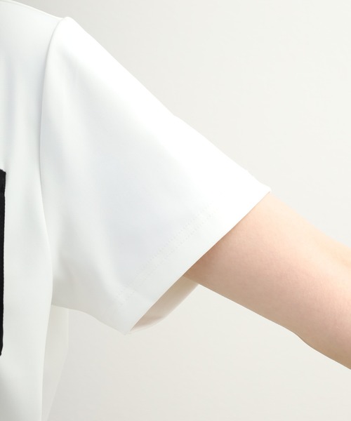 CECIL McBEE（セシルマクビー）の「Outdoor Pocket Mock Neck Top アウトドア ポケット モックネック 半袖Tシャツ（Tシャツ/カットソー・レディース・ホワイト/ブラック・S/M）」の6枚目の写真