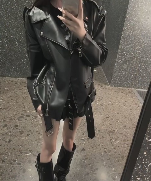 ViViDAY(ビビデー)の「ビッグシルエットフェイクレザージャケット(ライダースジャケット・レディース・ブラック・M)」の21枚目の写真