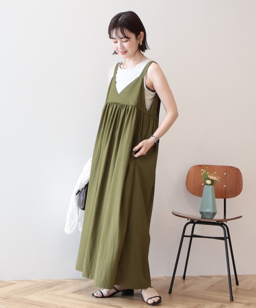 AMERICAN HOLIC（アメリカンホリック）の「【選べる丈】Vネックワンピース（ワンピース・レディース・カーキ/ブラック・L/M）」の2枚目の写真