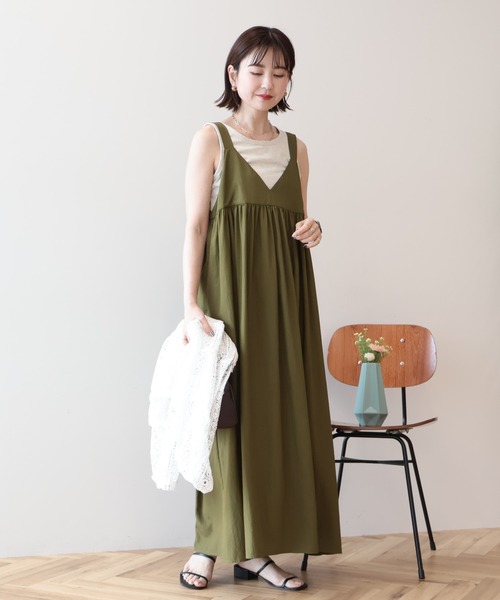 AMERICAN HOLIC（アメリカンホリック）の「【選べる丈】Vネックワンピース（ワンピース・レディース・カーキ/ブラック・L/M）」の3枚目の写真