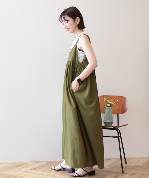 AMERICAN HOLIC（アメリカンホリック）の「【選べる丈】Vネックワンピース（ワンピース・レディース・カーキ/ブラック・L/M）」の5枚目の写真