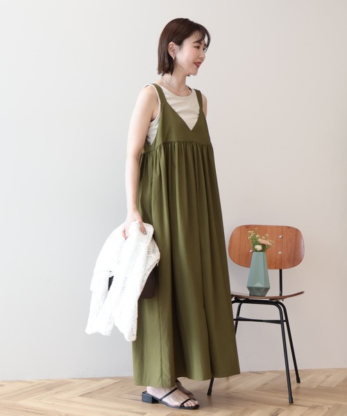 AMERICAN HOLIC（アメリカンホリック）の「【選べる丈】Vネックワンピース（ワンピース・レディース・カーキ/ブラック・L/M）」の7枚目の写真